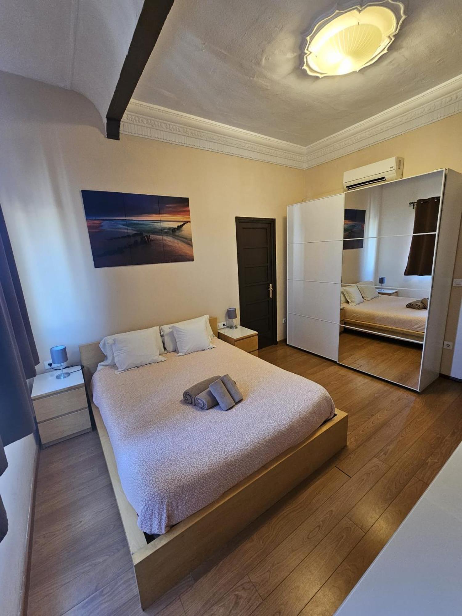Apartamentos Turia Valensiya Dış mekan fotoğraf